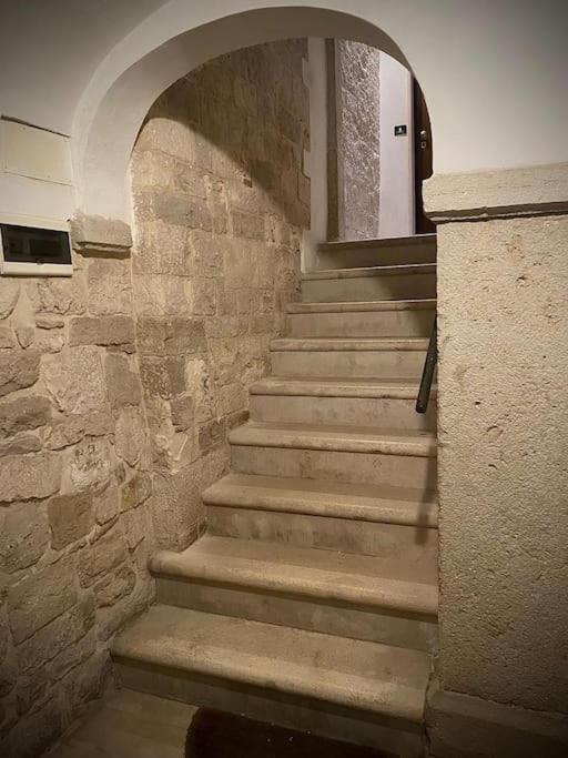 Emozioni Dal Porto Apartment Trani Exterior foto