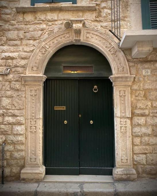 Emozioni Dal Porto Apartment Trani Exterior foto